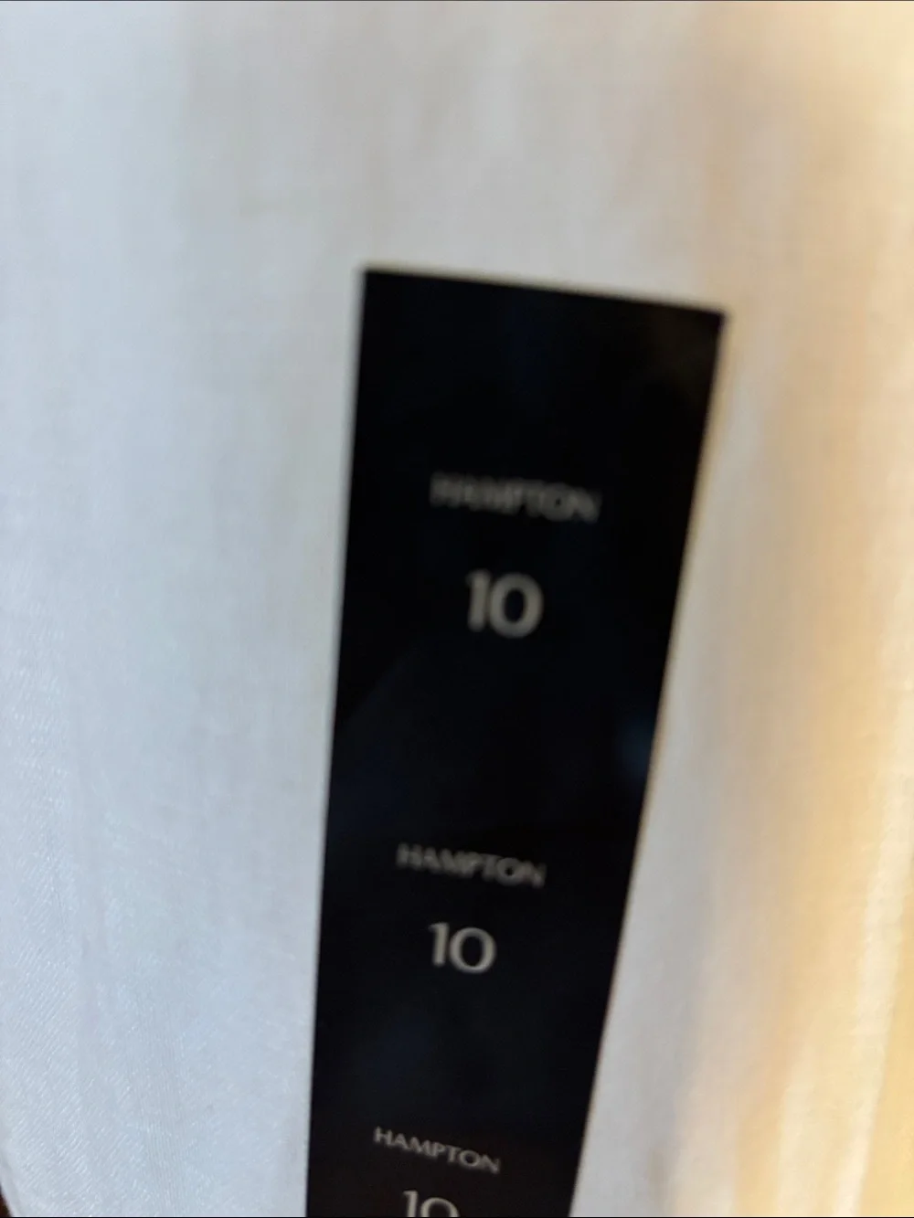 Banana Republic women’s white linen size 10 pants NWT